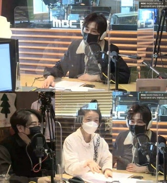 ‘두데’ 유노윤호 “손호준·딘딘·안영미·뮤지와 예능 함께 하고파”