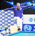 당구대로 뛰어 오르는 레펜스 우승이다! [MK포토]