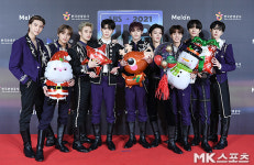 NCT127 메리 크리스마스 [MK포토]