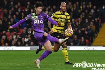 손흥민, 2022년 첫 경기 결승골 도움…토트넘 1-0 승리 이끌다 [EPL]