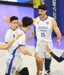 러셀 차근차근 추격하자 [MK포토]