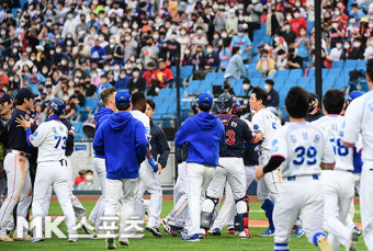 삼성-롯데 '사구로 촉발된 시즌 첫 벤치클리어링' [MK포토]