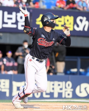 데뷔 첫 홈런이 역전 쓰리런…롯데 고승민 “소름 돋았다” [MK잠실]