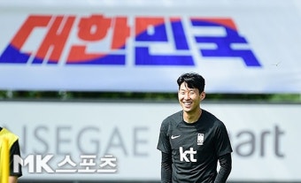 '손흥민·황희찬·황의조 선발 출격' 한국, 코스타리카전 선발 발표…이강인 교체 대기 [MK현장]