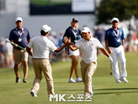 김주형-김시우 '승리의 하이파이브' [MK포토]