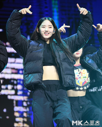 트리플에스 지우 ‘무대 체질’ [MK포토]