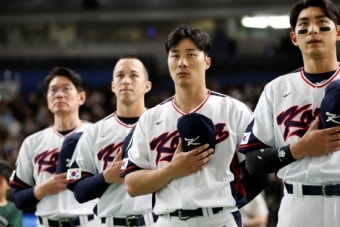 ‘어썸킴’ 김하성 드디어 터졌다, 2회 통쾌한 솔로 홈런 작렬…한국 6-0 리드 [WBC]