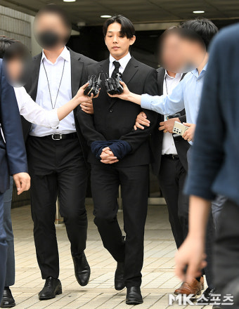 유아인 ‘영화 속 장면처럼..’ [MK포토]