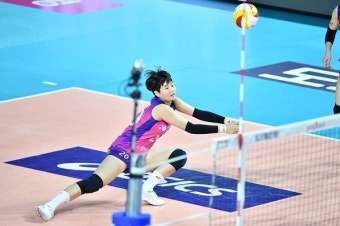 “충분히 메인 리베로로 클 수 있어” 이제 OH→L 전향 첫해인데…이미 도수빈과 함께 김해란 후계자로? 명장은 무엇을 봤나