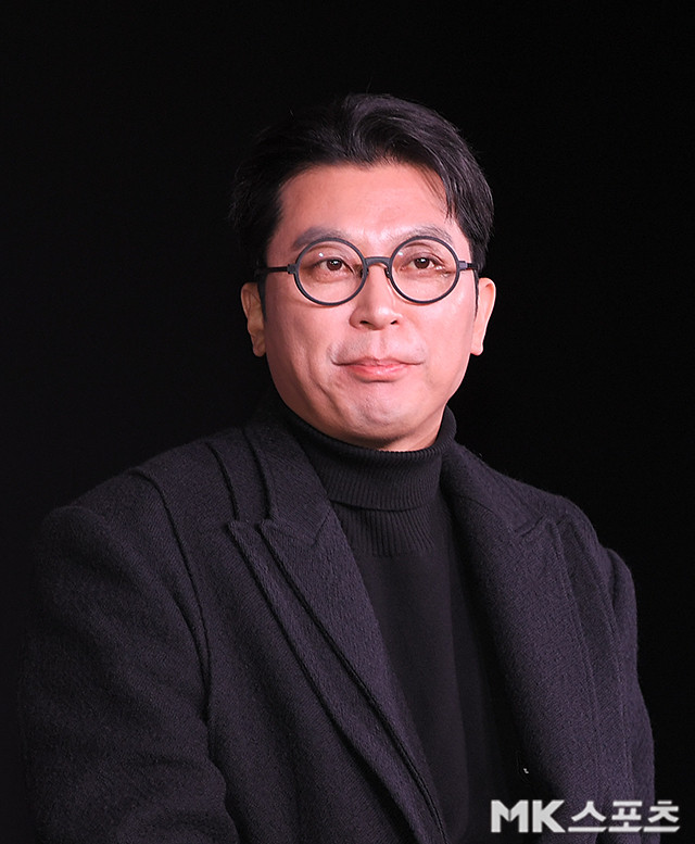 스위트홈 시리즈 감독, 배우들의 성장과 협업에 대해 소중히 여겼다.