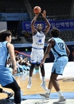 ‘김낙현·니콜슨 펄펄’ 한국가스공사, 소노 제물로 시즌 첫 연승 달성 [MK고양]