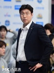 9연승 및 단독 선두 노리는 김완수 KB스타즈 감독 “매 경기 빠지는 선수 있어…지금이 고비라 생각” [MK현장]