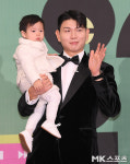 제이슨 ‘준범이랑 똑 닮았죠?’