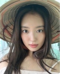 대세 여배우들, 쌩얼 아니야?..이목구비 두배로 만드는 ‘누드 메이크업’[MK★OOTD]