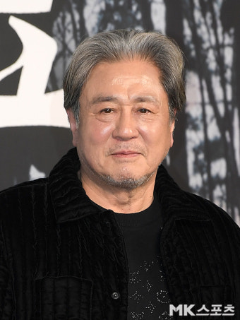 최민식 ‘얼굴에 서사를 담고 있는 대배우’