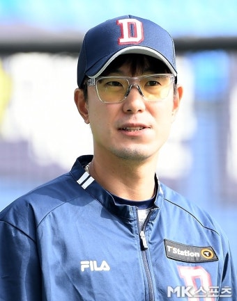 40% 삭감안 받아들인 김재호, 3억 원에 도장 찍었다…두산 2024시즌 연봉 협상 완료 [공식 발표]