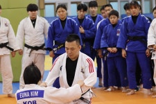 올림픽 유도 금메달 교수, 주짓수 강사를 영입하다 [인터뷰]