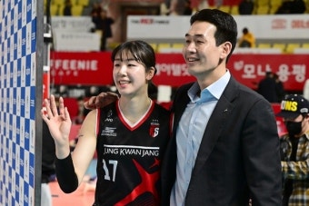 “우리 선수들 투지, 칭찬받아야” 7년 만에 봄배구→15년 만에 7연승까지…정관장의 恨 푼 고희진, 선수들에게 공 돌리다 [MK대전]