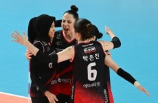 ‘인천 가자’ 메가-지아 쌍포 55점 폭발→김세인 카드 대성공…정관장, 김연경 분전한 흥국생명 완파→2561일 만에 PS 승리 [MK대전]