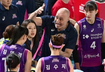 ‘인천 가자’ 메가-지아 쌍포 55점 폭발→김세인 카드 대성공…정관장, 김연경 분전한 흥국생명 완파→2561일 만에 PS 승리 [MK대전]