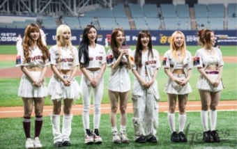 아이칠린 초원, 파울볼 사고 후 정밀검진 중 “충격과 공포 느껴, 상태 호전되어 안정 중”