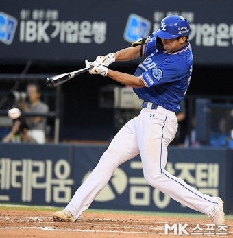 원태인과 황준서의 명품 투수전, 원태인이 웃었다! ‘김영웅 결승타&맥키넌 3안타’ 삼성, 한화 1-0 격파→공동 5위 도약 [MK대전]