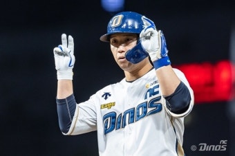‘7이닝 9K 4승’ 하트 완벽투→김주원 만루포→7회 9점 빅이닝, NC 10-3 대승 ‘1위 보인다’…삼성 불펜 9실점 초토화 [MK창원]
