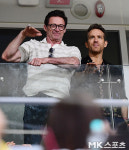 휴 잭맨-라이언 레이놀즈 ‘고척돔에서 한국팬들에게 인사’ [MK포토]