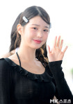 아이브 장원영 ‘투명한 아기 피부’ [MK포토]