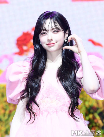 `피프티피프티 문샤넬, 신상출시 편스토랑 출연했더니 눈길 끌어`