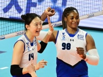 챔피언 현대건설 적수 없다, 정관장 꺾고 3년 만에 컵대회 우승…MVP 모마→MIP 부키리치→라이징스타상 신은지