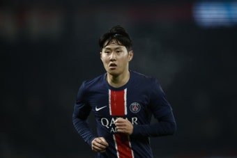 ‘73분 출전’ 이강인 골대 강타! ‘안방 깡패’ PSG, 경기력 끔찍했다…‘약체’ 낭트전서 졸전 끝 1-1 무승부…5연승 마감 [리그앙]