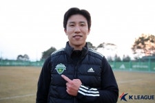 ‘승강PO 연속 3회’ 전북 부진에 자책한 이영재…“저 때문인 거 같아요, 전주성에서 ‘잔류’ 기쁨 드릴 것” [김영훈의 슈퍼스타K]