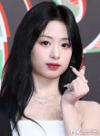 베이비몬스터 아현 ‘상큼 하트’ [MK포토]