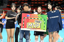 서아루 10골로 광주도시공사가 부산시설공단 꺾고 시즌 첫 승 거둬