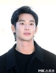 데이클로즈(Dayclose) | 김수현, ‘굿데이’ 풀샷만 등장…클로즈업 無·멘트 無 ‘초대장은?’
