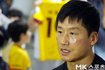 매일 상상하는 이정효 감독의 꿈 “지도자 시작할 때부터 이런 순간 예상”···“한국 지도자 향한 편견 계속 깨 나아갈 것” [MK인터뷰]