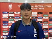 차세대 수비수, 주목받는 ‘김민재 닮은꼴’ 이현용… “김민재 형의 파트너요? 지금은 묵묵히 저만의 것을 할 때” [MK용인]