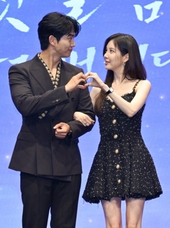 문화재 훼손 논란 ‘남주의 첫날밤’, 서현옥택연 로맨스 통할까(종합)[MK현장]