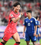 [속보] 韓 축구 초대박! 독일 슈투트가르트, 오현규에게 ‘455억 베팅’ 이적 가능성 ↑···‘OH, 쥘테 바레험전 명단 제외’