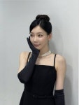 아야꼬 토탈 뷰티살롱 (구)오드리햅번헤어 | ‘우아함 그 자체’ 태연, 올림머리로 완성한 36세 오드리 헵번 비주얼