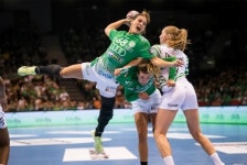 헝가리 여자 핸드볼, 교리 아우디가 숙적 페렌츠바로시 대파하며 선두 탈환