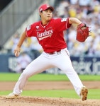 루키가 연패 스토퍼였다!…‘김민준 KKKKKK 완벽투+최정 쐐기 투런포’ SSG, 두산 3연승 저지하며 ‘패패패패패패패패패’ 탈출