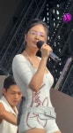 워터밤 비비, 남성 댄서 앞 민망 퍼포먼스에 “선 넘었다 VS 역시 비비”