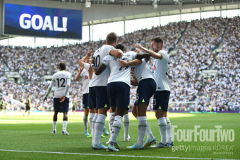 [epl.review] '손흥민 1호 도움' 토트넘, 사우샘프턴에 4-1 역전승...일단 1위!