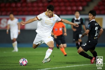 [facup.review] 이호재, 아버지의 팀 상대로 '멀티골'…포항, 성남에 3-0 대승→8강 진출!