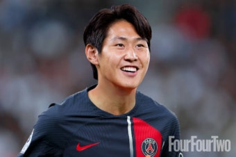 'UEL 진출' 브라이튼, 이강인 영입에 진심이었다...1월 제안 거절→시즌 말 '미팅 주최' but 행선지는 PSG '유력'