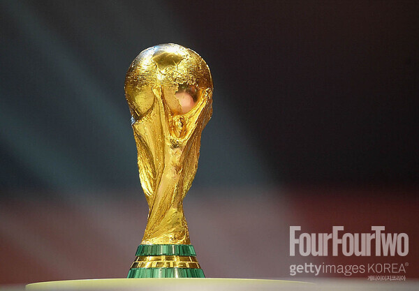 사우디아라비아, 2034년 FIFA 월드컵 개최 확정에 논란 여지CustomAttributesTrue