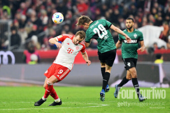 [bundes.review] 김민재 데뷔골 터졌다! '김민재-케인 골' 뮌헨, 슈투트가르트에 3-0 대승…정우영은 교체 출전