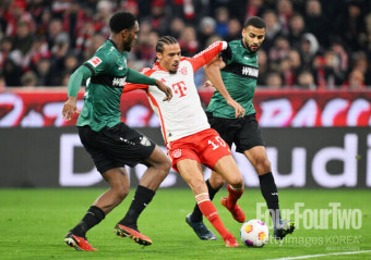 [bundes.review] 김민재 데뷔골 터졌다! '김민재-케인 골' 뮌헨, 슈투트가르트에 3-0 대승…정우영은 교체 출전